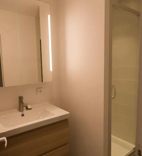 Maison De Calme St.paul 2ch Proche Chu بيت للعطل